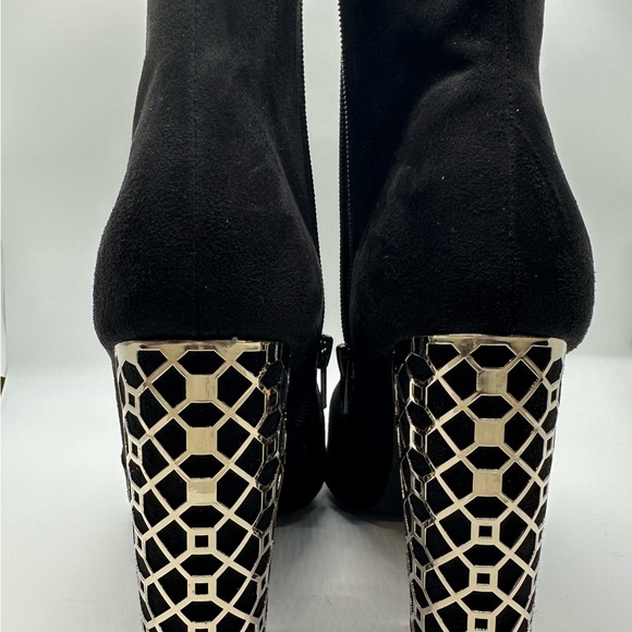 Black non- suede booties - Picture 3 of 4